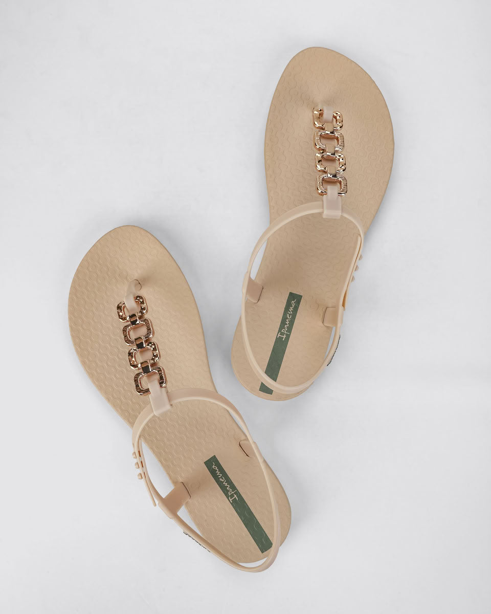 Sandalia Mujer Beige Class Forever  Ipanema