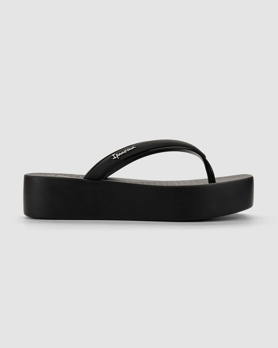 Sandalia Mujer Negro Pluma Up Ipanema